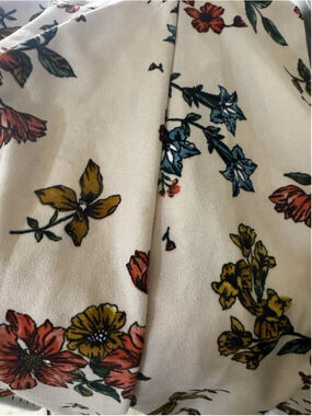 Size Large Carolina USA Floral Print Dress